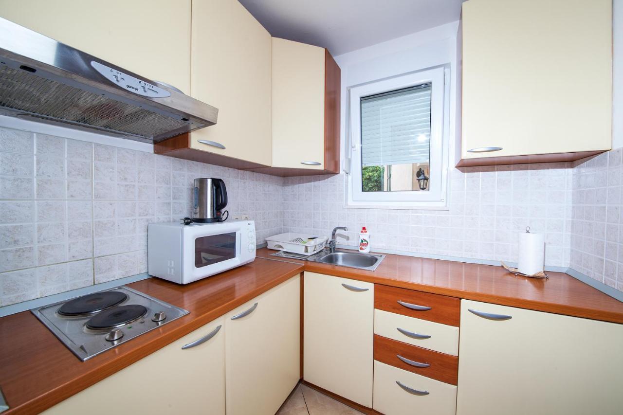 Vila Promajna 3 ภายนอก รูปภาพ